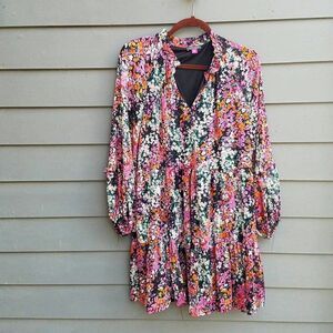 Vince Camuto Boho Tiered Floral Peasant Dress Black Background size Medium